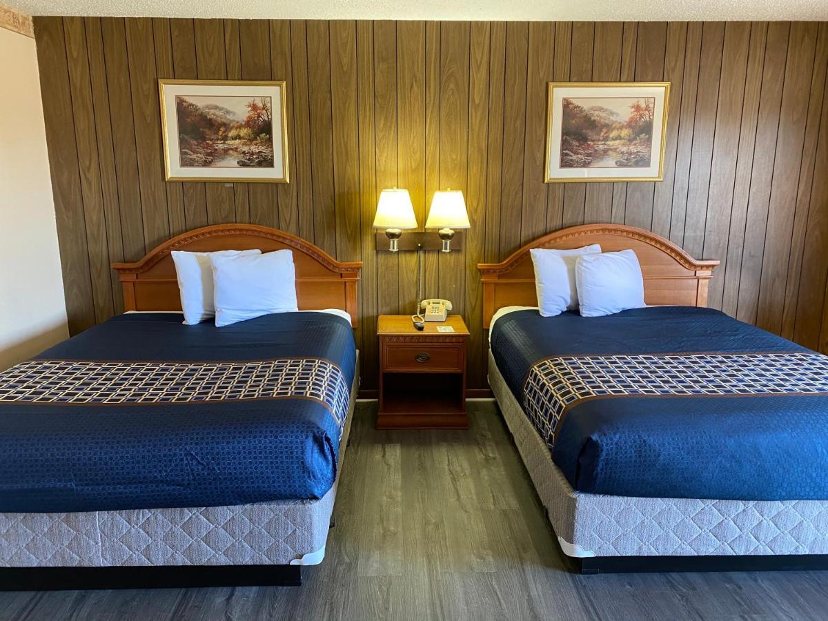 Western Skies Motel Clarendon ภายนอก รูปภาพ